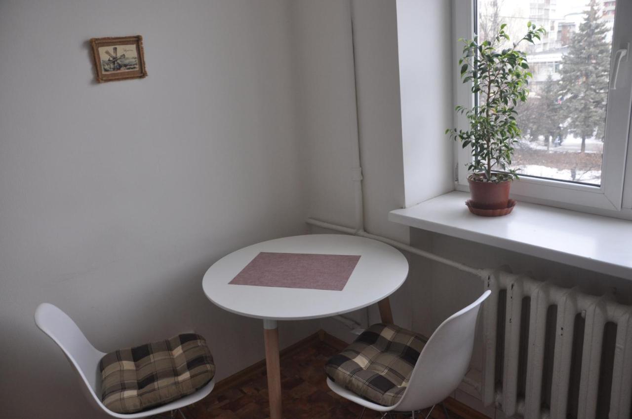 Apartments Theatre Shepkina 2 Room Sumy Exterior foto